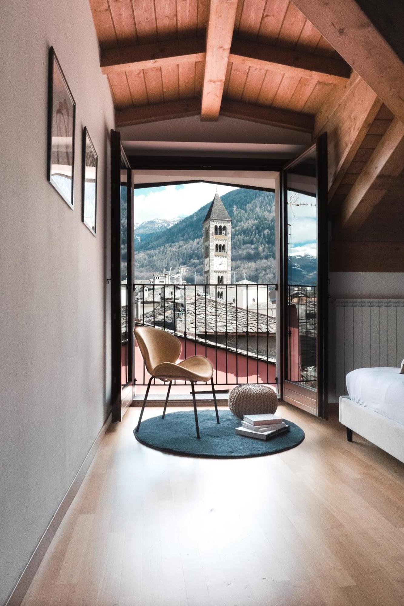 Penthouse Con Vista 6 Minuti Dal Bernina Express Tirano Exterior foto